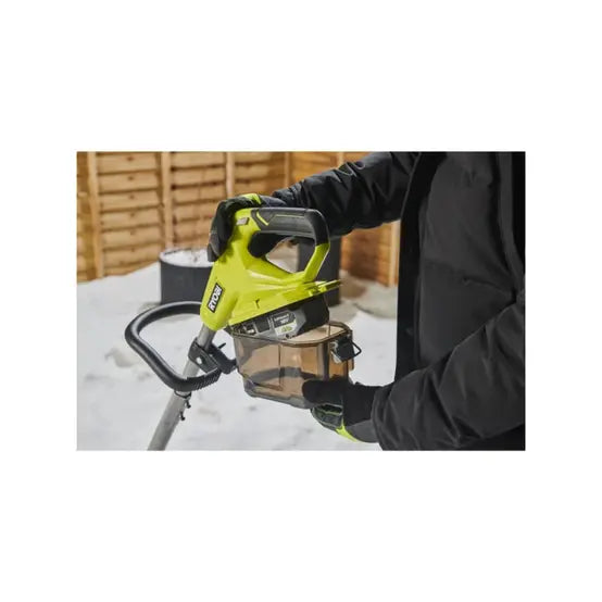 RYOBI 18V One+ Schneefräse – 25 cm – ohne Akku und Ladegerät – RY18ST25A-0